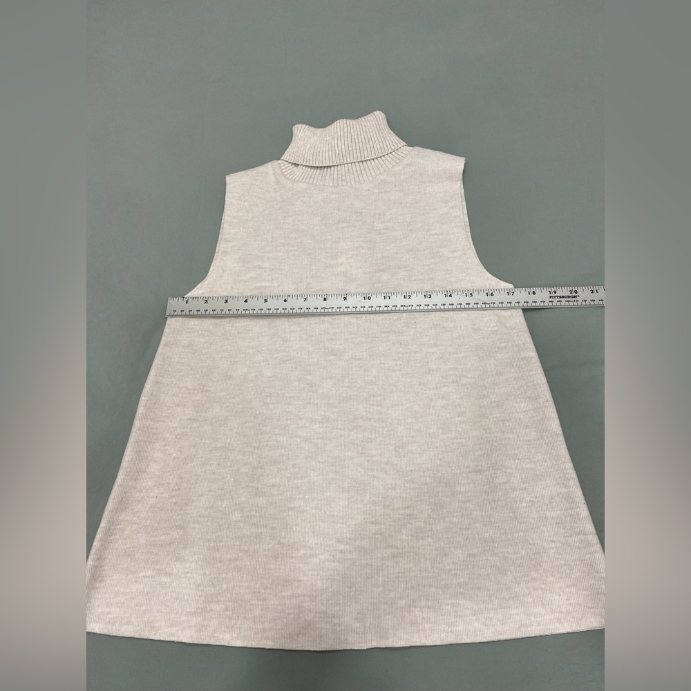 Zara, SOFT TURTLENECK TOP, Color Ecru,Size M - Picture 3 of 5